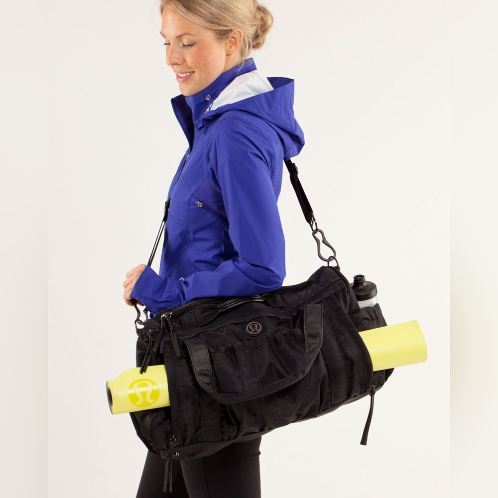 Lululemon Keep On Running Duffel Bag in Twinkle Emboss Black